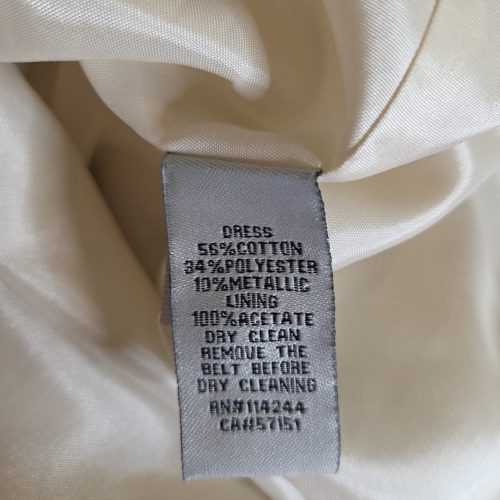 Eliza J Gold Metallic On Cream V Back Holiday Special Occasion Dress Size 8 - Picture 8 of 10
